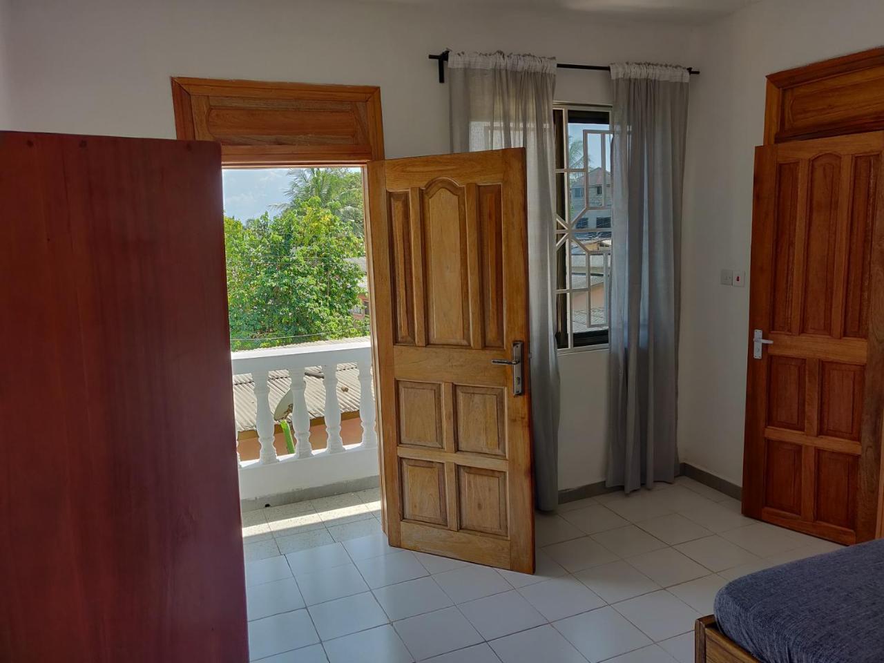 Serenity Haven Lodge Busua Cameră foto
